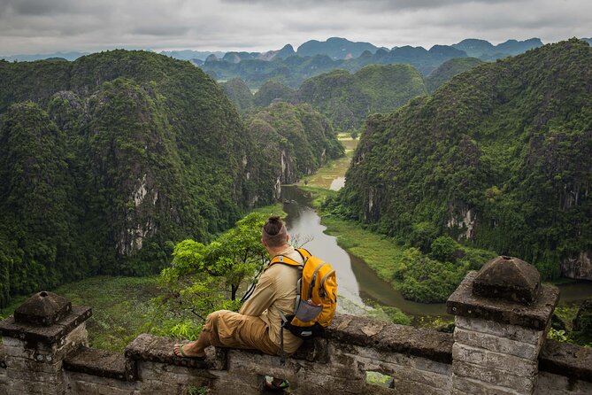 Discover Vietnam - Cambodia - Thailand in 22 Days - Halong Bay cruise: sunrise calm and limestone cave contrasts