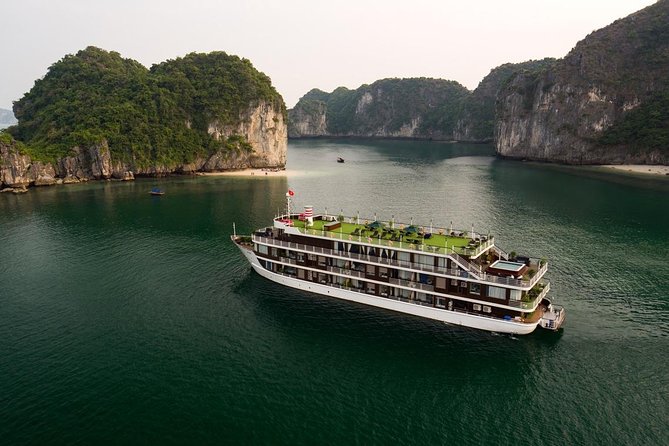 Doris Cruise 5 star cruise 3 days visiting Halong - Lan Ha Bay - Doris Cruise at a Glance: 3 Days From Hanoi to Halong and Lan Ha Bay