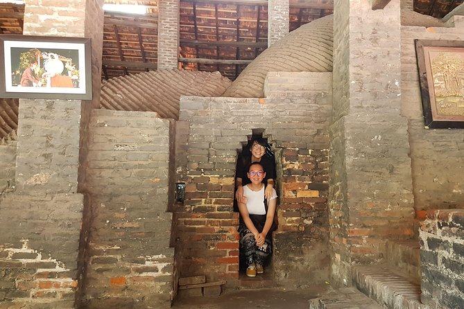 Enjoy making pottery in Amazing Ancient Village! - Lunch in Bat Trang: a useful break, not just included food