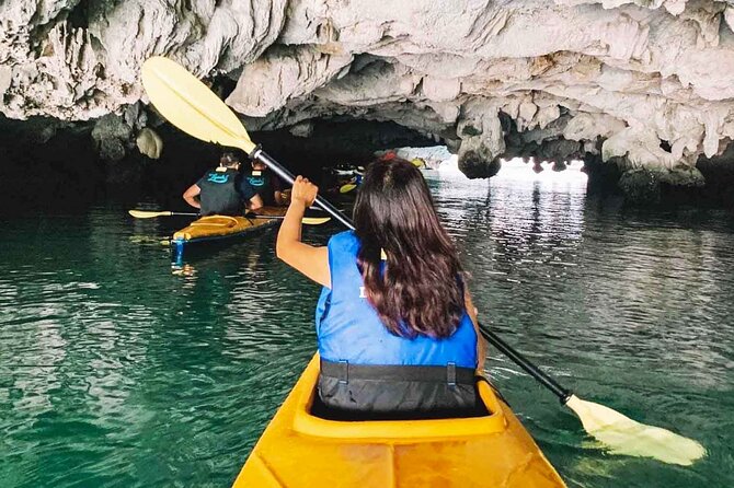 Excellent Halong Bay Day Cruise All Inclusive From Hanoi - Hang Luon Cave by kayak or bamboo boat through the lagoon