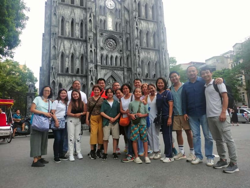 From HaLong cruise Port: Private tour visit Hanoi city - One Pillar Pagoda: small size, big symbolism