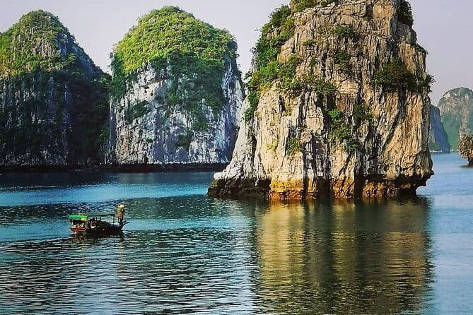 From Hanoi: 1-Day Halong 5-Star Cruises with Big & Small Groups - Ti Top Island: panoramic views and optional beach time