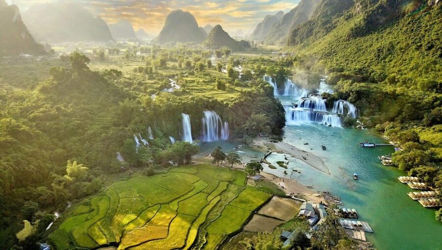 From Hanoi: 2-Day Ban Gioc Waterfall Tour - Small Group - Food and hotel: what’s included, and where expectations help