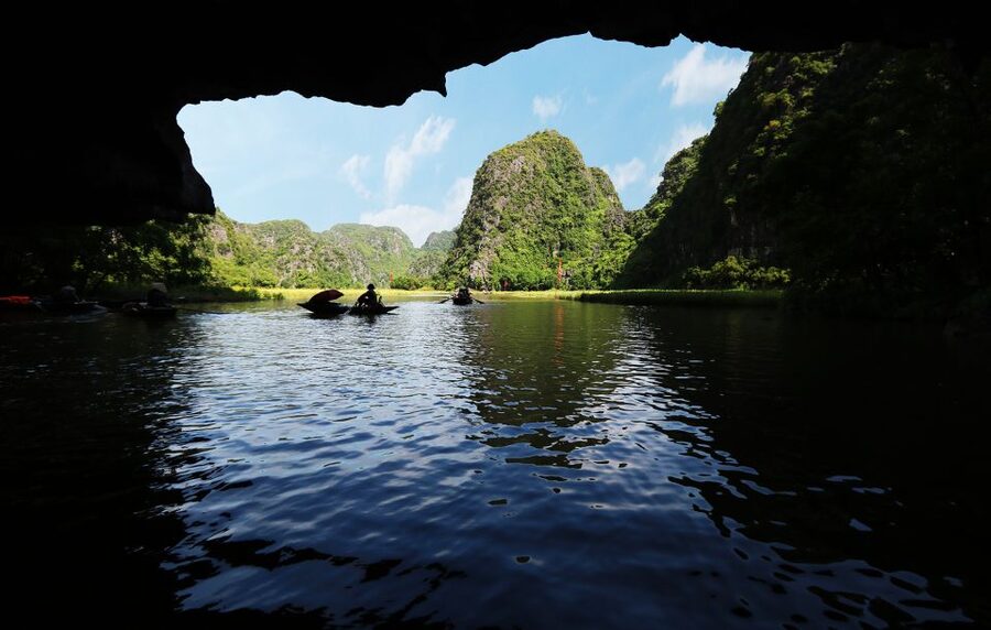 From Hanoi: 2-Day Ninh Binh Tour with Accommodation & Meals - Biking through Tam Coc and seeing limestone up close
