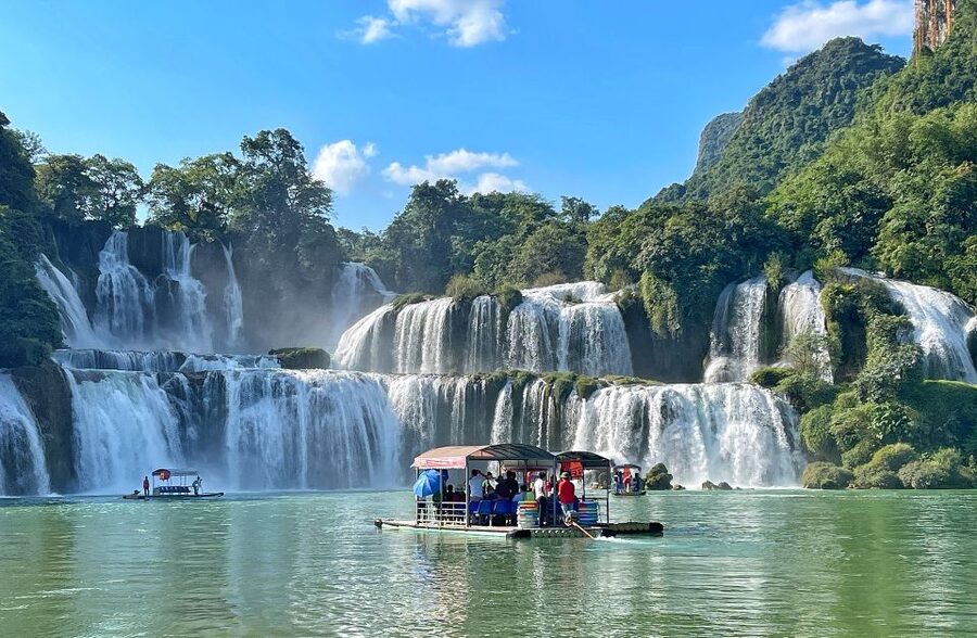 From Hanoi: 3-Day Ba Be Lake & Ban Gioc Falls Private Tour - Day 2: Ban Gioc Waterfall plus Nguom Ngao (Tiger Cave)