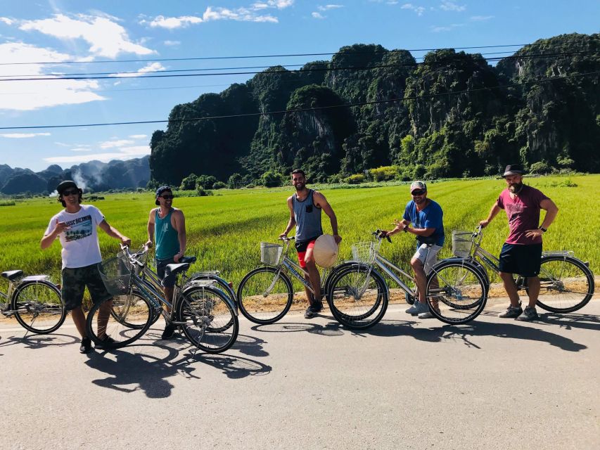 From Hanoi: 3 Day Halong Bay 5 Star Cruise - Ninh Binh Tour - Day 3 in Ninh Binh: Bai Dinh, Trang An Boats, and the Mua Cave Climb