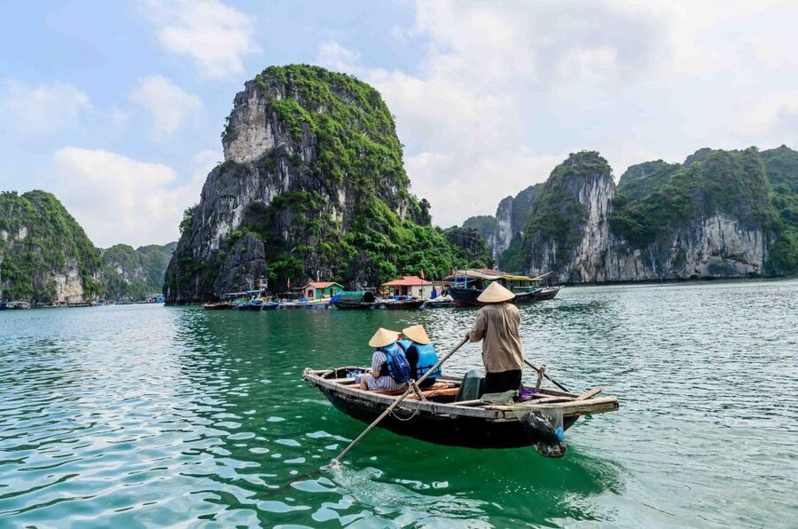 From Hanoi: 3-Day Luxury Tour Ninh Binh & Ha Long Bay Cruise - Night on the Cruise: Squid Fishing, Karaoke, and the Noise Question