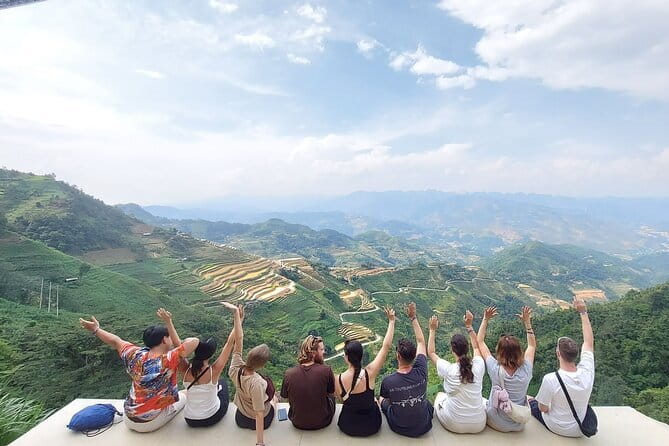 From Hanoi: 3-Day Motorbike Ha Giang Loop with Easy Rider - Day 2: Ma Pi Leng Pass and Sky Path, Nho Que boat ride, Du Gia homestay