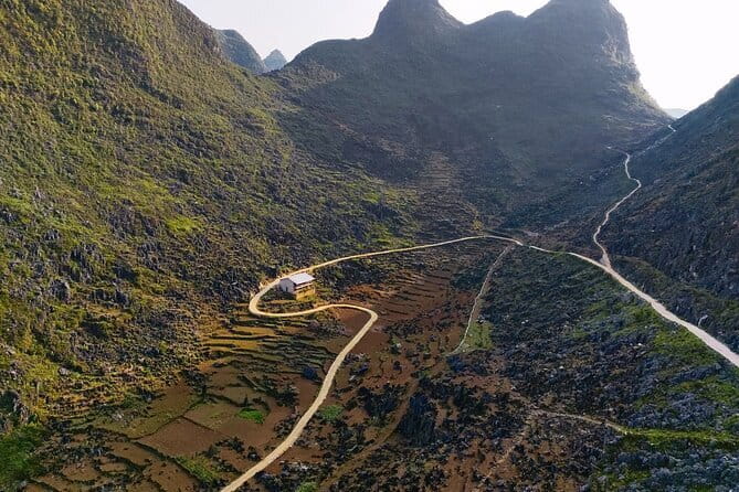 From Hanoi: 3-Day Motorbike Ha Giang Loop with Easy Rider - Easy rider riding style, safety, and how to make the bumps bearable