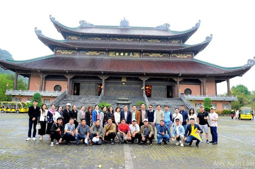 From Hanoi: Bai Dinh,Trang An and Mua Cave Trip - Mua Cave and Dragon Peak: the 500 steps test