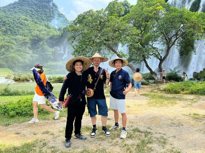 From Hanoi: Ban Gioc Waterfall - Local Villages 2nights/1day - Paper-making and forging village: culture you can actually do