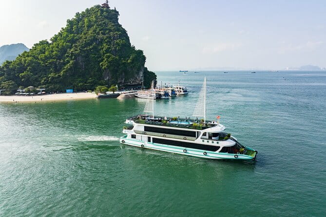From Hanoi: Best Halong 5-Star Day Cruise, Buffet Lunch,Limousine - Luon Cave Area: Kayaking or Rowboat Options, Plus Jacuzzi Time