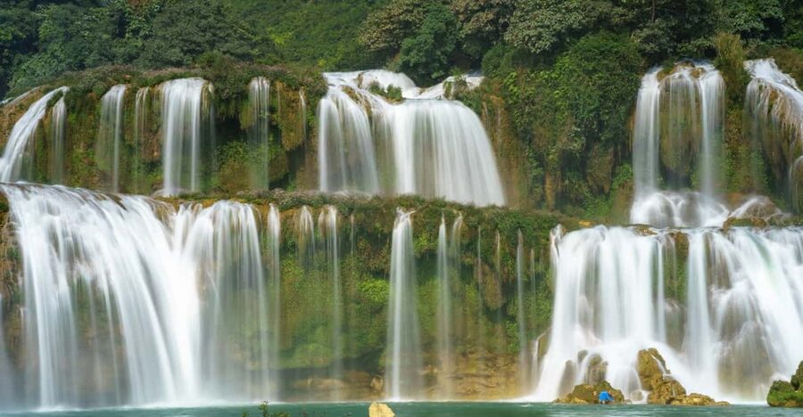 From Hanoi: Easy Rider 2 Day Motorbike Tour of Cao Bang Loop - Day 1 route: passes, incense craft, valleys, and Angel Eye Mountain