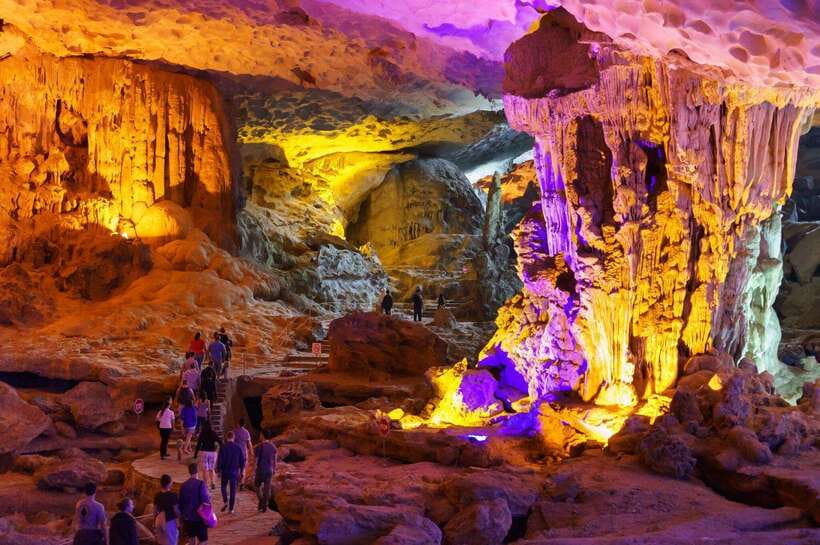 From Hanoi: Ha Long Bay 1 Day Tour With A Small Group - From Hanoi to Tuan Chau Port: The Car Ride That Sets the Mood