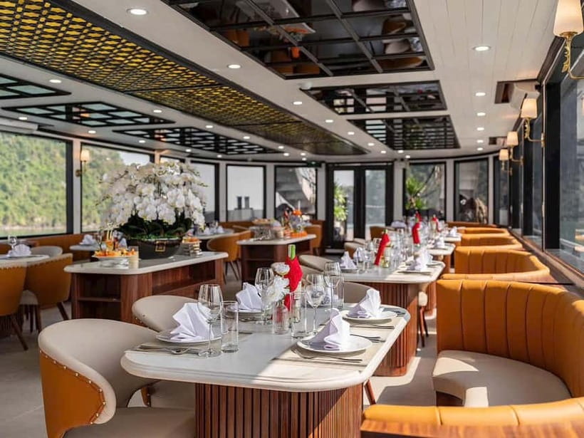 From Hanoi:Ha Long Bay Day Tour w/ Thien Cung Cave& Kayaking - Onboard lunch: seafood, vegetarian meals, and what you should budget