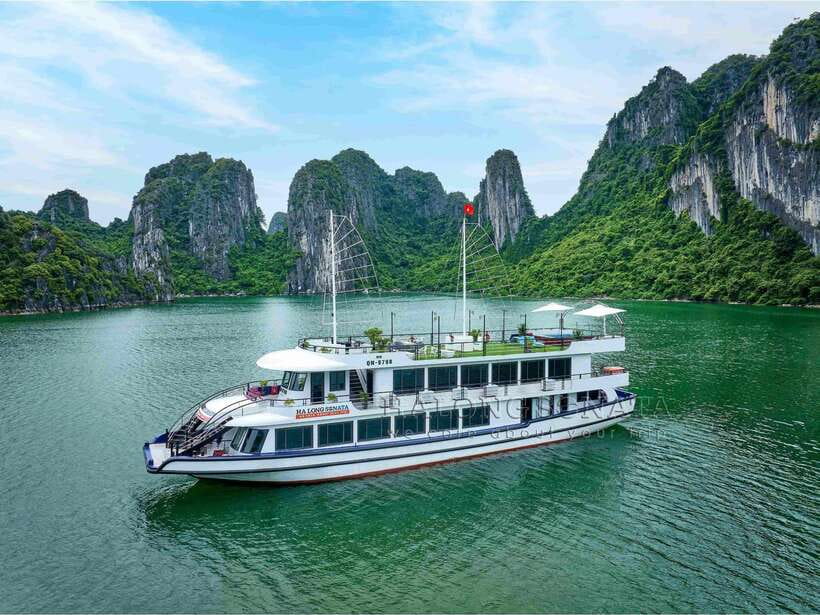 From Hanoi: Ha Long Bay Luxury Cruise with Big & Small Group - Boarding the day ship: safety briefing, big-and-small group cruising, and comfort