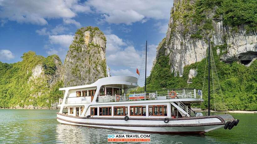 From Hanoi: Ha Long Bay Save-Cost Tours - Big & Small Groups - Pace, Crowds, and How to Keep Your Day Calm