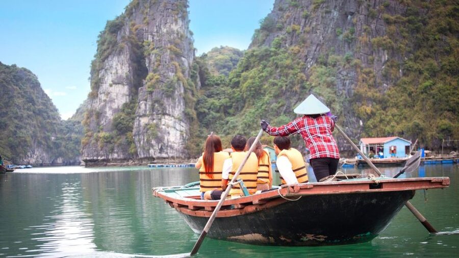 From Hanoi: Halong Bay Cruise 2 Days 1 Night With Transport - Surprise Cave in the Morning, and How to Enjoy It