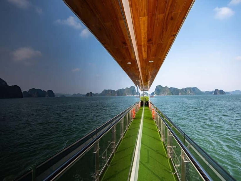 From Hanoi: Halong bay Luxury tour on 5 star cruise - Luon Cave by kayak or bamboo boat: the lagoon moment