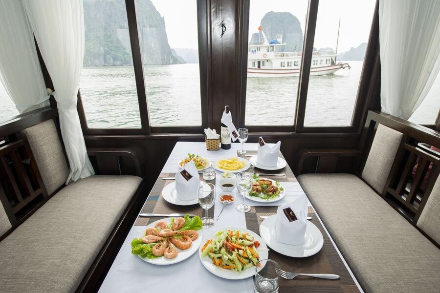 From Hanoi: Halong day trip, Route 2, 6hours, Small group - What to bring so the day feels easy
