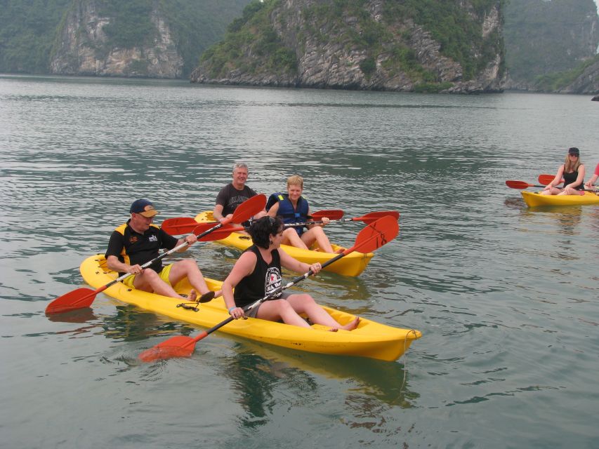 From Hanoi: Halong day trip, Route 2, 6hours, Small group - Luon Cave kayaking, the active heart of the day