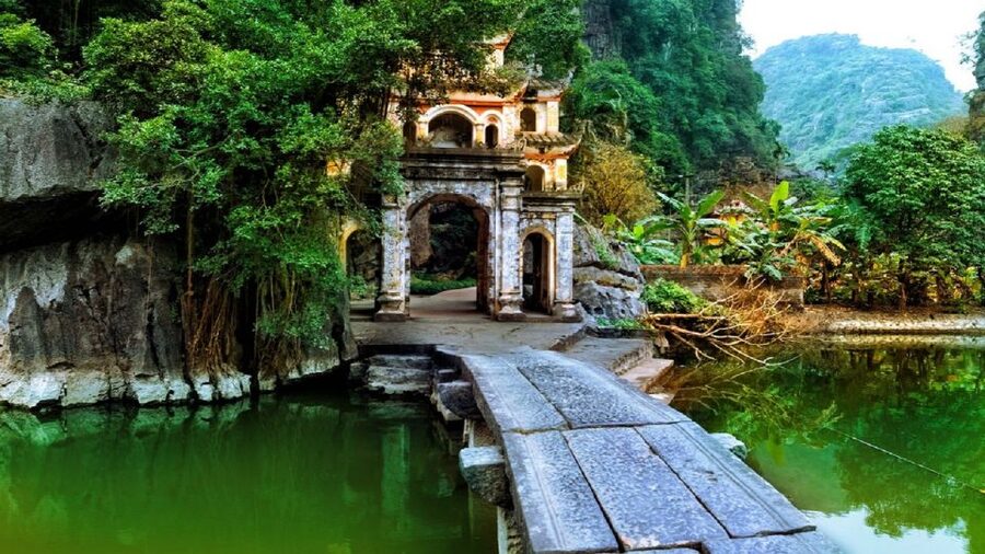 From Hanoi: Hoa Lu, Hang Mua Hike, Tam Coc Boat, and Lunch - Key highlights you should care about