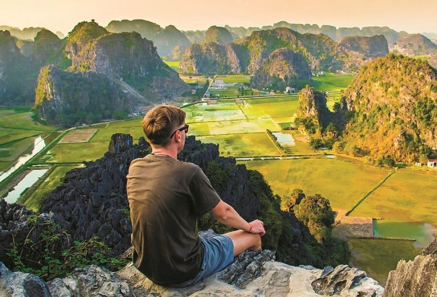 From Hanoi: Hoa Lu, Hang Mua Hike, Tam Coc Boat, and Lunch - Who this tour suits best, and who should pick something else