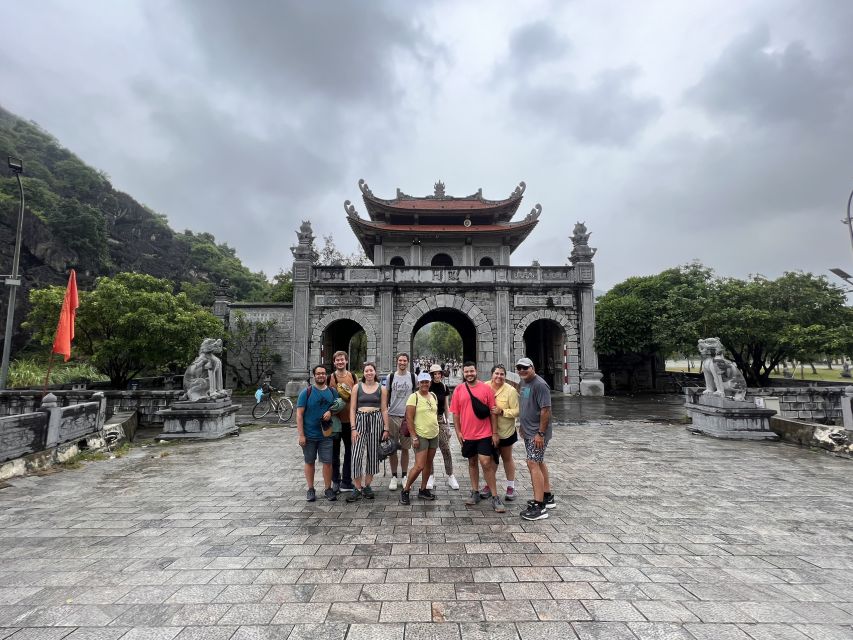From Hanoi: Hoa Lu, Mua Cave and Tam Coc Full-Day Trip - My practical packing list for Mua Caves and Tam Coc