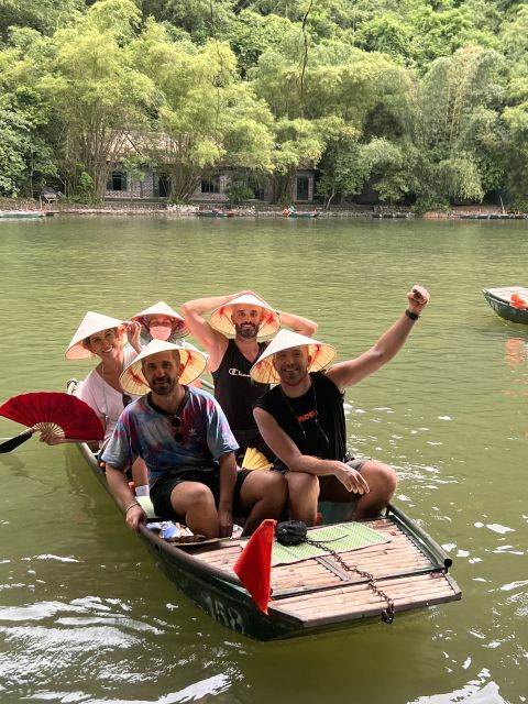 From Hanoi: Hoa Lu, Mua Cave and Tam Coc Full-Day Trip - The sampan ride through Hang Ca, Hang Hai, and Hang Ba