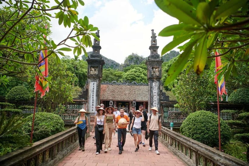 From Hanoi: Hoa Lu, Tam Coc, Mua Cave & Cycling in Ninh Binh - Hoa Lu Ancient Capital: Temples, Kings Dinh and Le, and Why Hanoi Won