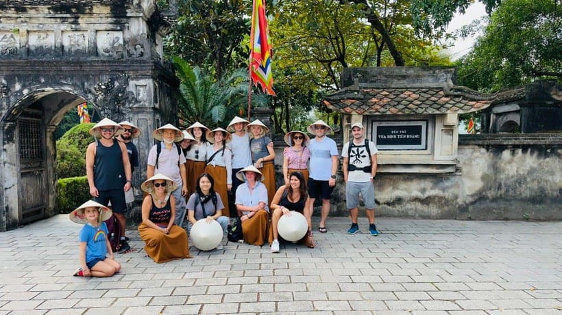 From Hanoi: Ninh Binh, Hoa Lu, Tam Coc, & Mua Cave Day-Trip - Pickup, Bus Comfort, and The Mid-Morning Reset