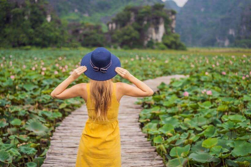 From Hanoi: Ninh Binh- Hoa Lu-Tam Coc- Mua Cave- Highlight - The guides make the day: attitude, history, and photo help