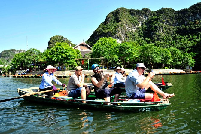 From Hanoi: Ninh Binh Tour Highlights - Transfer & Buffet Lunch - Trang An Grottoes (or Tam Coc by boat): the star segment