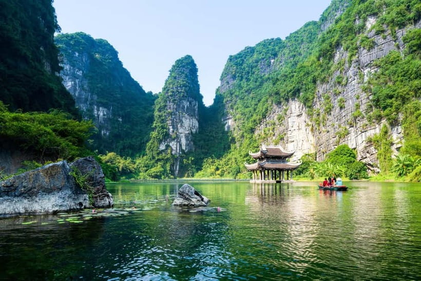 From Hanoi: Ninh Binh Trip with Cycling & Buffet Lunch - Hanoi to Hoa Lu: The 110 km Start That Sets the Pace
