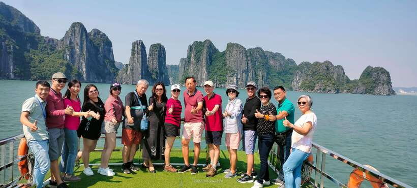 From Hanoi: Private Ha Long Bay Full-day Trip - Lunch on the water: seafood, vegetarian option, and the real value