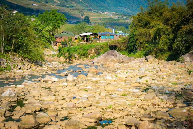 From Hanoi: Sapa Discovery Package Tour 2 Days 1 Night - Ta Van homestay night: private room plus cooking class
