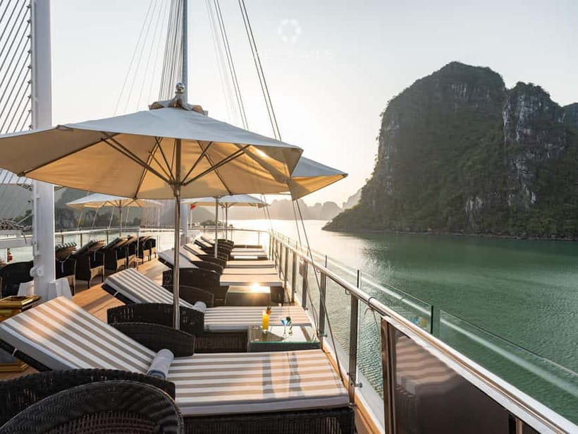 From Hanoi: Top-Rated Ha Long Bay Day Cruise with Jade Sails - Welcome at Tuan Chau Harbor: first 30 minutes set the tone