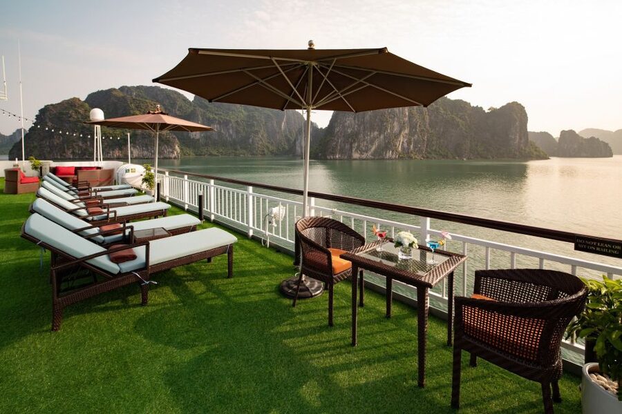 From Ninh Binh: Ha Long - Lan Ha Bay 2D1N on 5-star Cruise - Day 2 morning: tai chi, tea or coffee, and Hang Sang and Toi