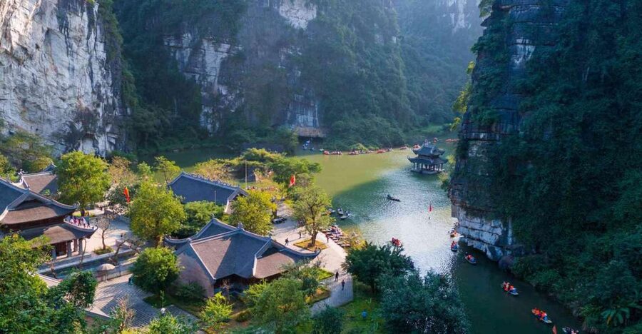From Ninh Binh: Hoa Lu,Trang An,Mua Cave, Full Day Tour - A well-paced Ninh Binh day from pickup to pagoda