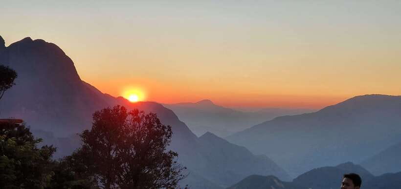 From Sa Pa: One Day Fansipan Mountain Trek - Descent Choice: Cable Car Comfort vs the Same Trek Back