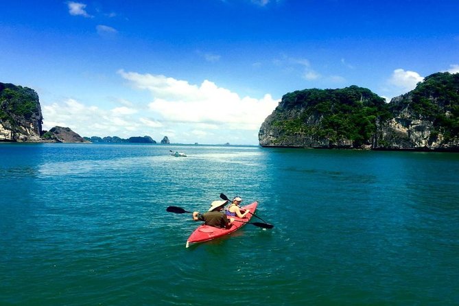 Full-Day Halong Bay Tour Including Kayaking from Hanoi - Dong Thien Cung cave: the fairytale lighting stop