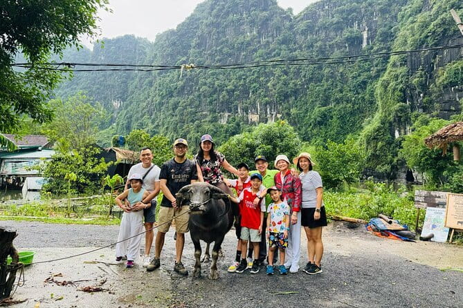 Full Day Ninh Binh Heritage Premium Trip from Hanoi - Getting to Ninh Binh: 7:00 am, limo-bus pickup, and a tight schedule