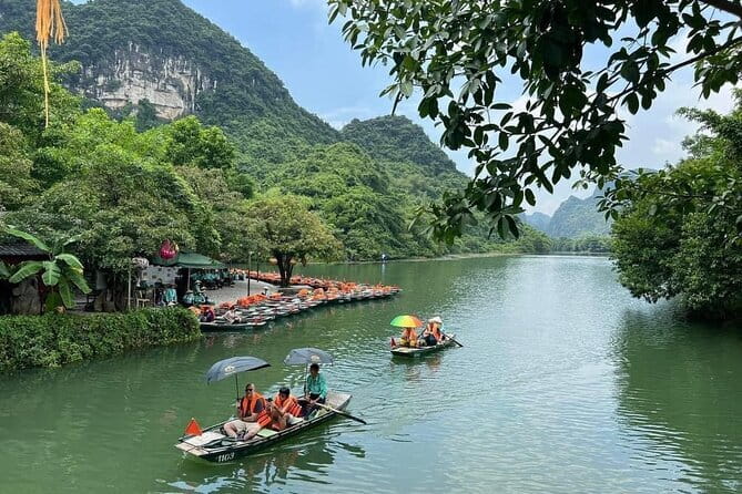 Full Day Ninh Binh Heritage Premium Trip from Hanoi - Ninh Hải village cycling: a calmer moment between big sites