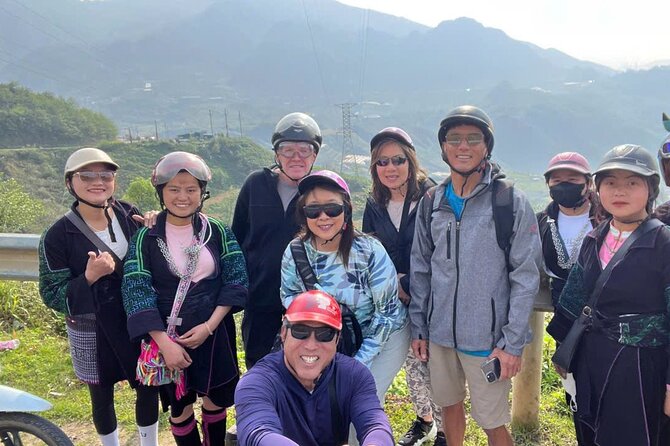 Full Day Private Guided Sapa Motorbike Adventure - The Lonely Tree of O Quy Ho: viewpoint payoff with one solid hour