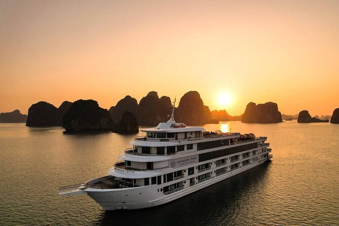 Full day Tour Explore Halong Bay - Key highlights to decide fast