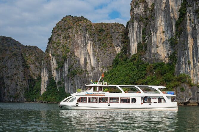 Full day Tour Explore Halong Bay - Sung Sot Cave: the big cave stop you will remember