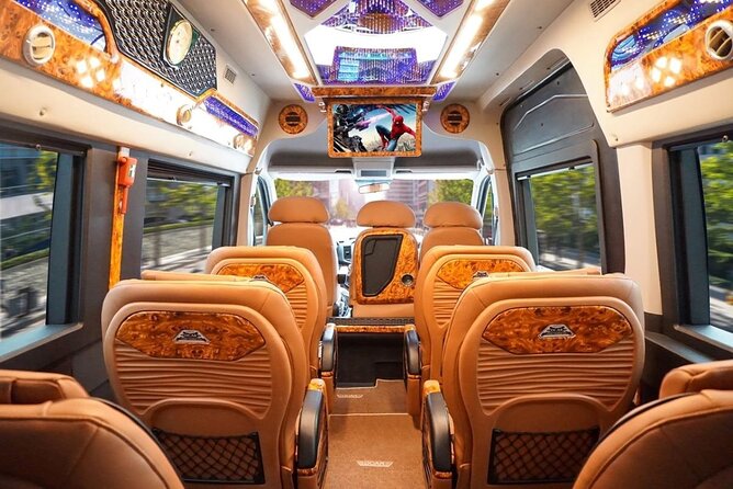 Full Day Tour Halong Bay on Premium Cruise Starting from Hanoi - Ha Long Bay first looks, welcome drink, and the classic scenery stop