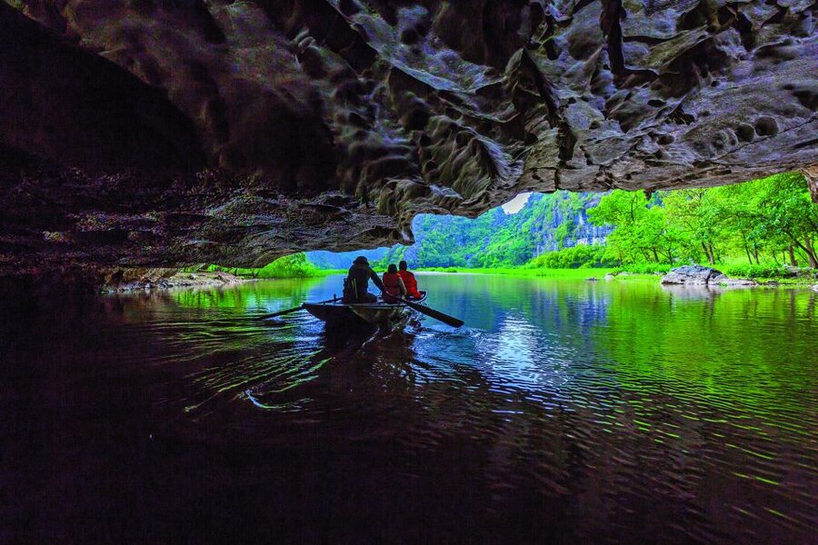Full Day Trang An, Bich Dong Pagoda, Biking & Family Visit - Getting From Hanoi to Ninh Binh Without a Hassle