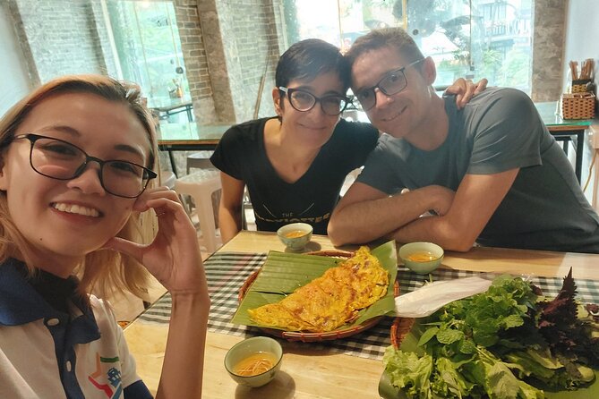 (Group/Individual) HANOI STREET FOOD TOUR - Old Quarter walking for Bun cha, Banh cuon, and noodles that hit the spot