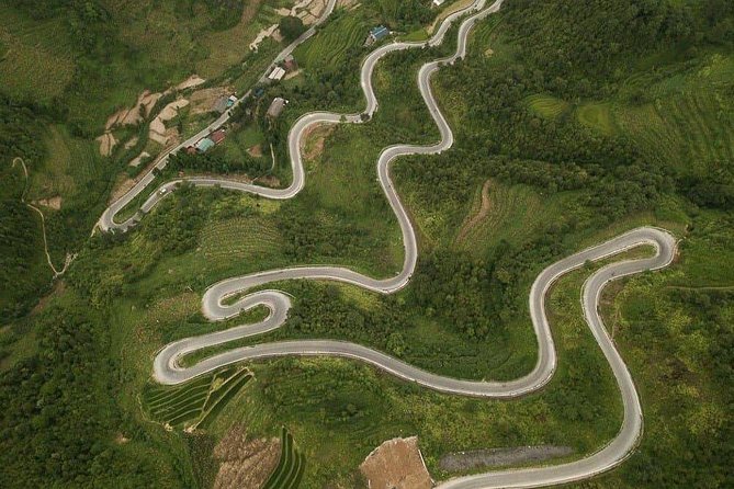 Ha Giang Loop 4 nights 3 days - Day 3: Meo Vac roads, Sunday Market timing, and Lùng Tám craft